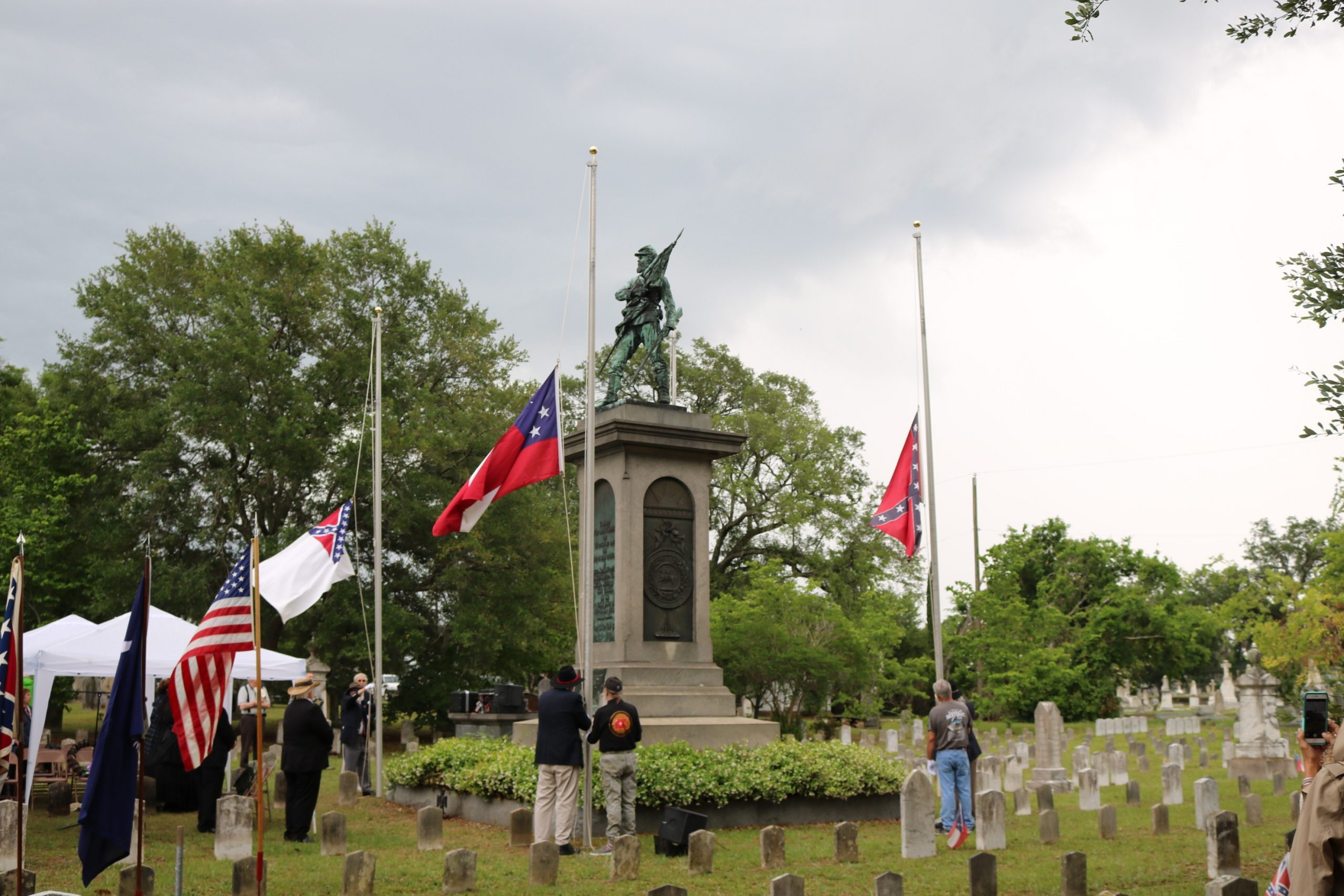 Confederate Memorial Day service Magnolia Cemetery Soldiers Ground 2017 b