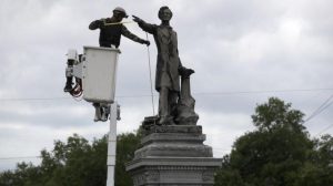 Moving Confederate Statues