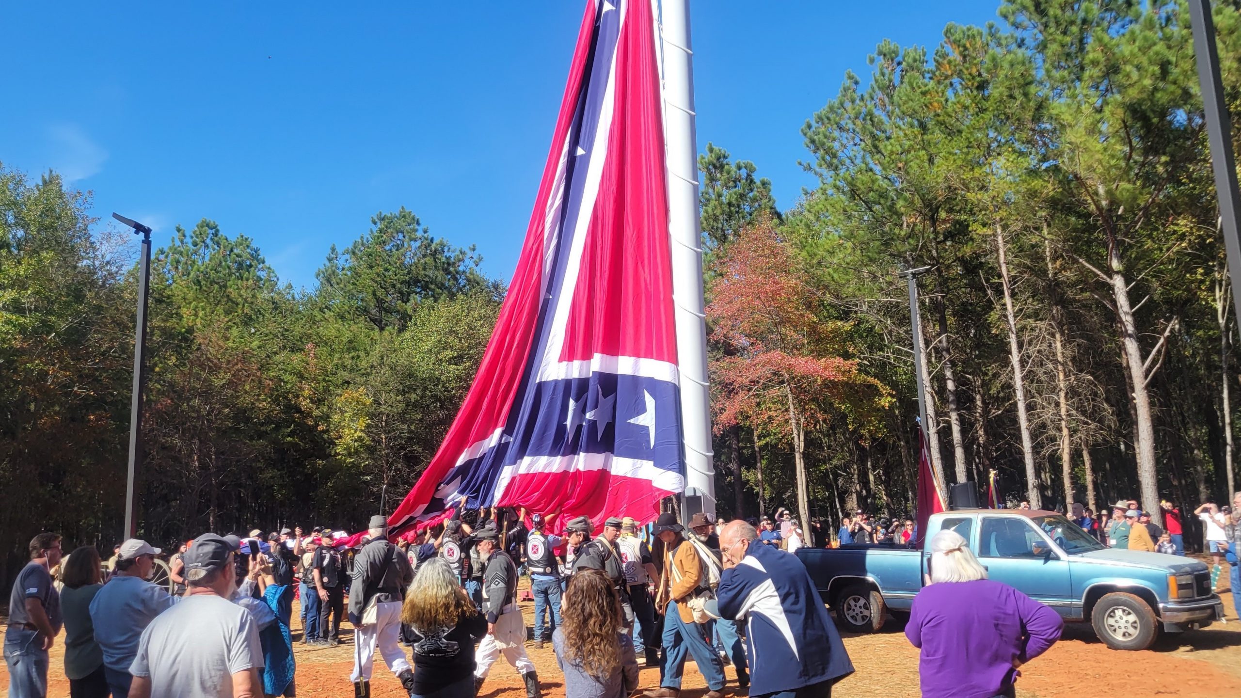 SAVE the Largest Confederate Flag I85 Spartanburg, S.C NOW